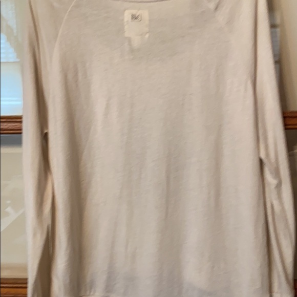 Billabong ladies L scoop neck T. - Picture 3 of 5